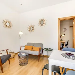  Apartamento Guestready - Cream And Wood In Alcantara Portugal